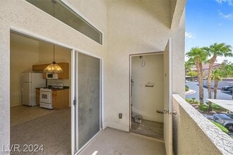 Building Photo - 3540 Cactus Shadow St
