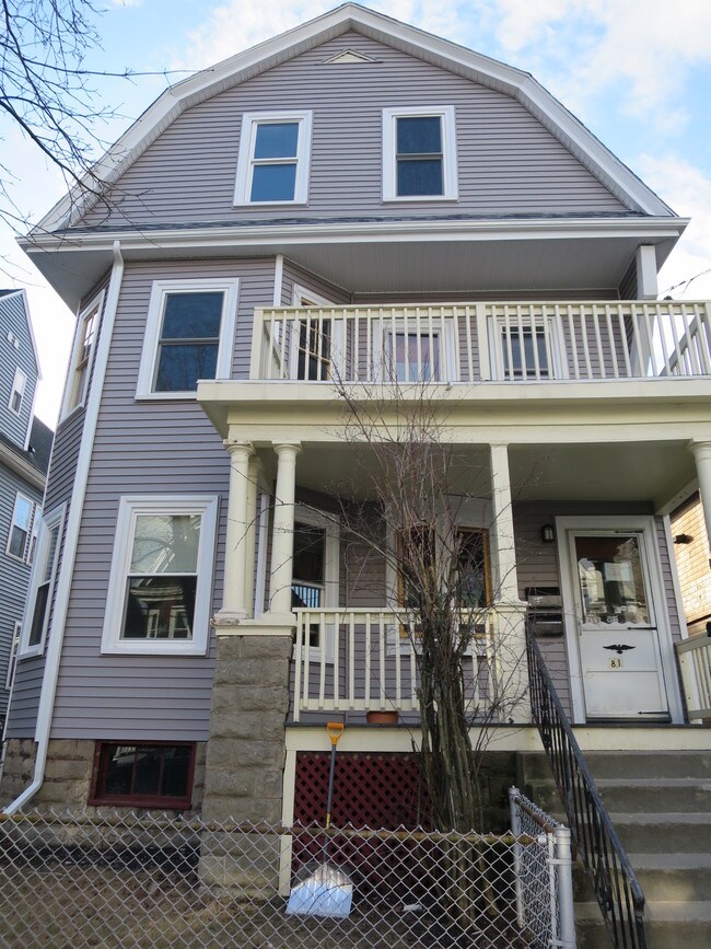 Foto del edificio - 81 Bristol Rd