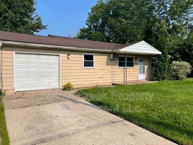 Building Photo - 3819 Clifton Ave