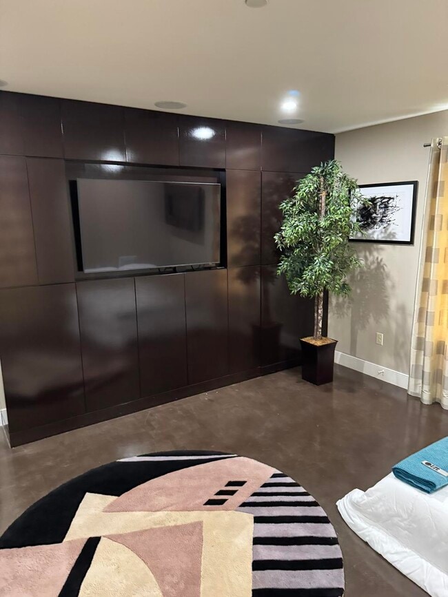 Foto del edificio - 81 Riverwalk Way