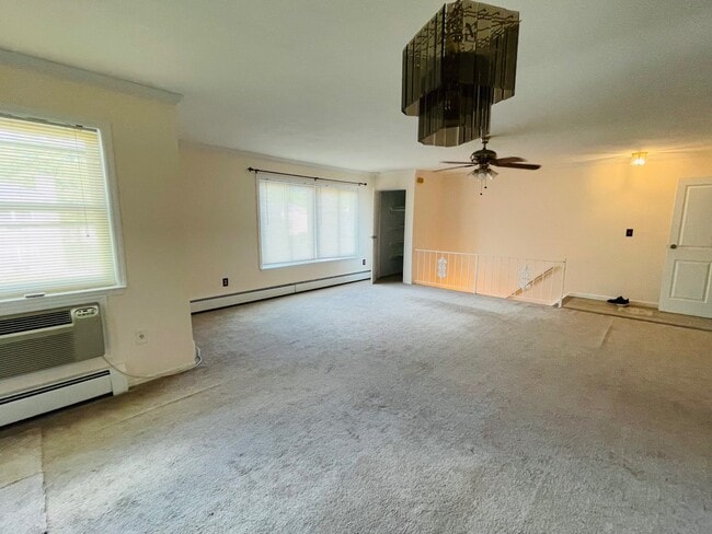 Building Photo - 250 Beechwood Ave