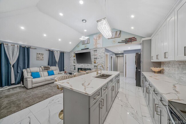 Foto del edificio - 158 Mohawk St