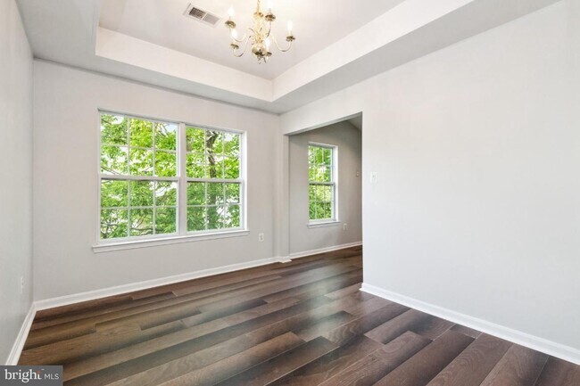 Foto del edificio - 15613 Everglade Ln