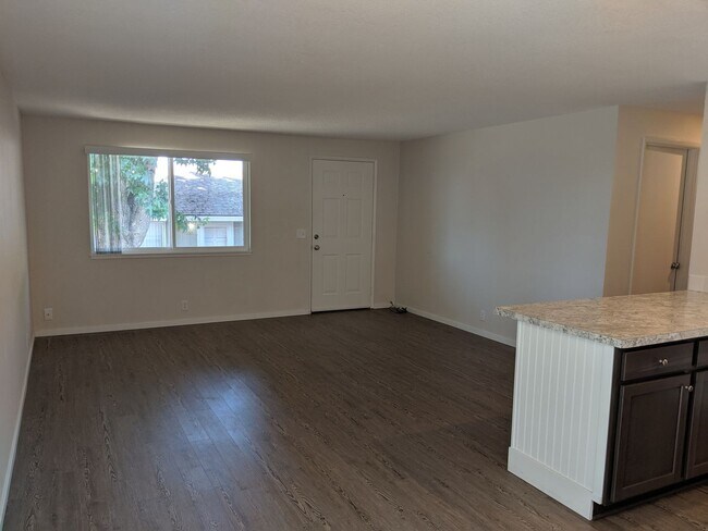 Foto del edificio - 1104/1106 W 36th Street