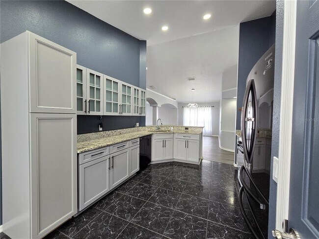 Building Photo - 10117 Somersby Dr