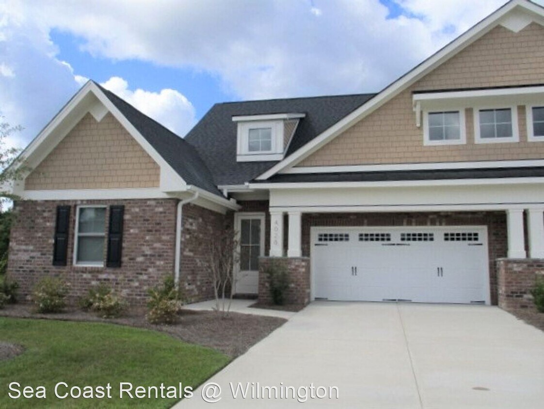 3 br, 2 bath House 4028 Halliburton Cove House Rental in Leland, NC