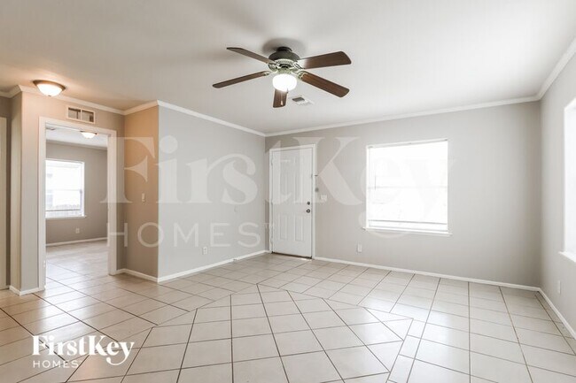 Foto del edificio - 21327 Cherry Canyon Ln