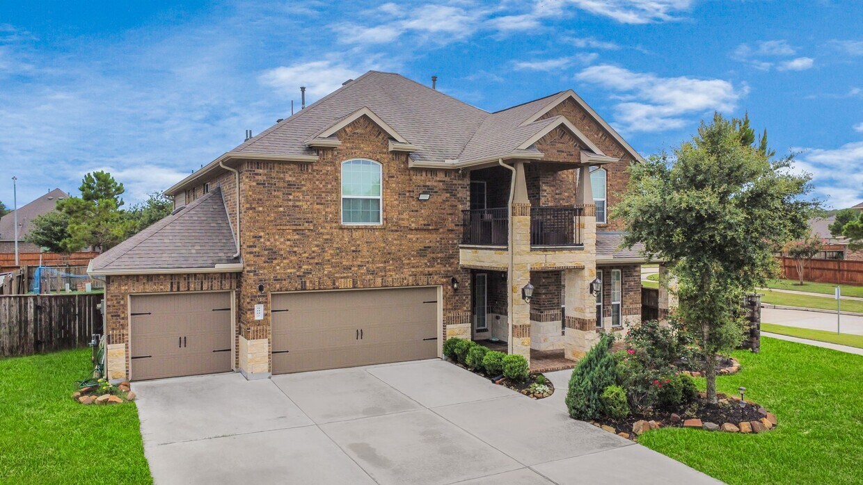 Primary Photo - 8002 Mesquite Hill Ln
