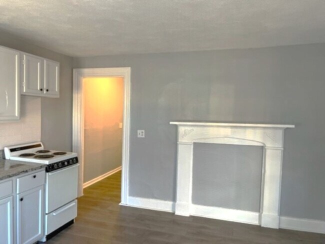 Foto del edificio - 1295 Main St