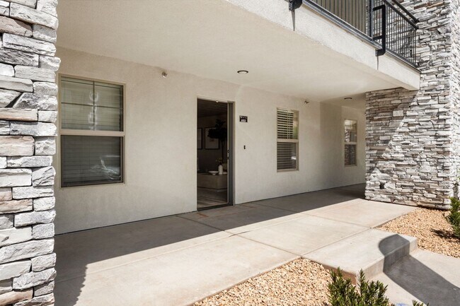 Building Photo - 2 Bed 1 Bath in Washington!