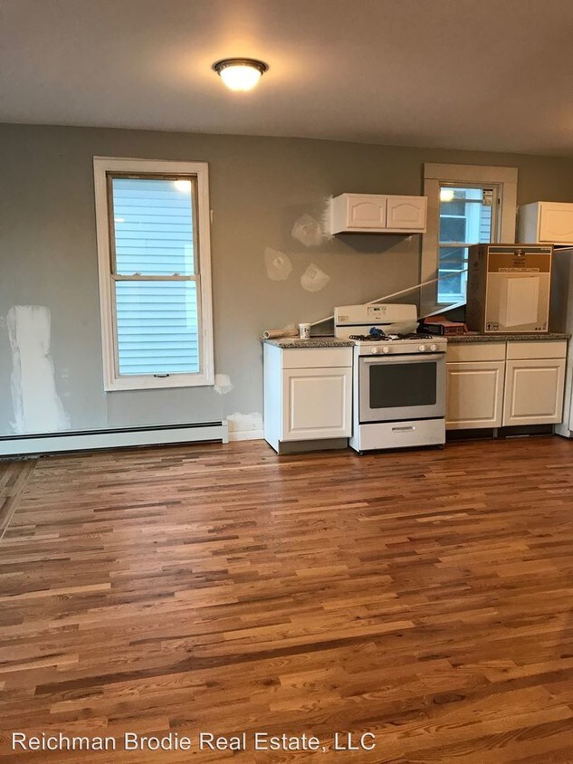 Foto principal - 150 Farren Ave