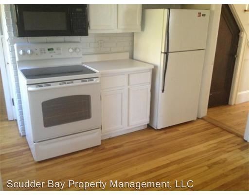 Primary Photo - 4 br, 2 bath House - 80 Randolph Rd