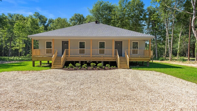 Building Photo - 41310 Brown Rd