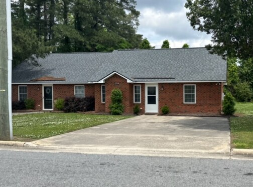 Primary Photo - 4340 West Horne Ave