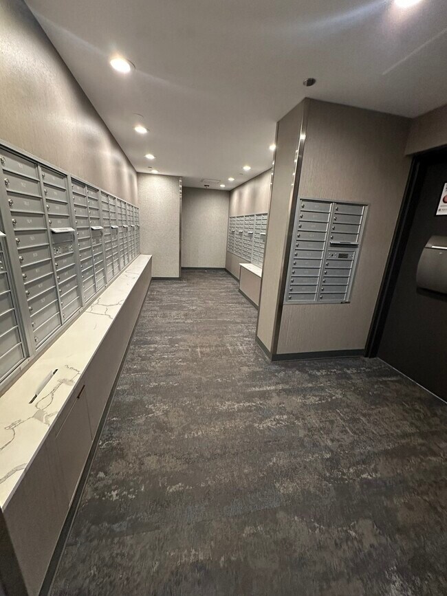 Foto del edificio - 1901 S Calumet Ave