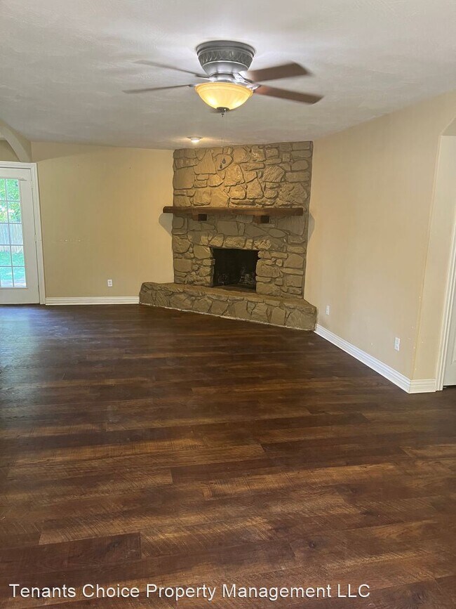 Foto del edificio - 3 br, 2 bath House - 2914 S. Lancelot Ct.