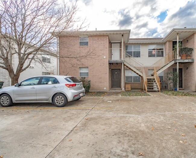 Building Photo - 2226 Katy Ln