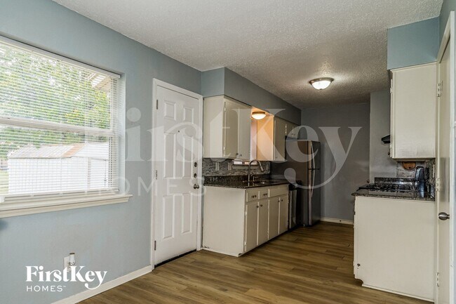 Foto del edificio - 1302 Greencove Dr