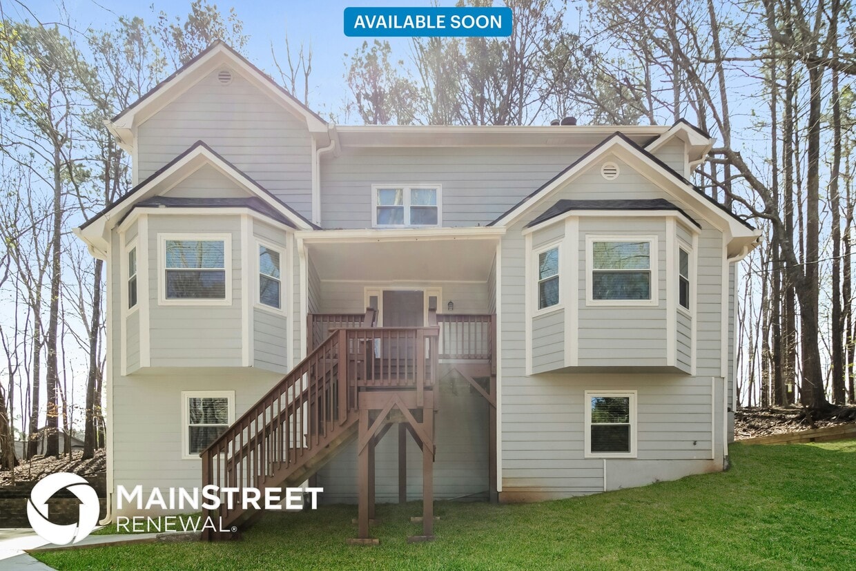 Primary Photo - 215 Allatoona Highland Dr