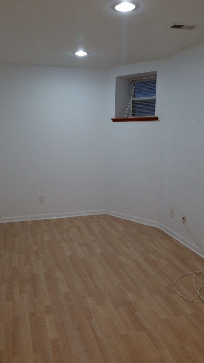 Bedroom 1 - 429 E 45th Pl