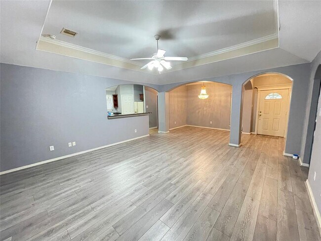Building Photo - 12026 Rosecroft Dr