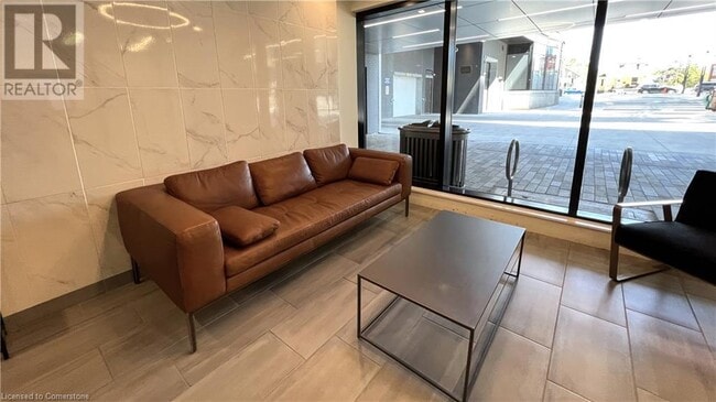 Photo du bâtiment - 104 Garment St