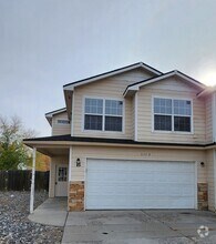 Building Photo - 3135 Perkins Dr