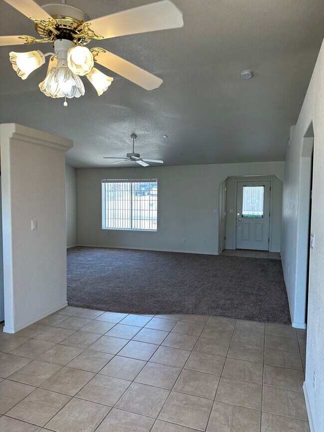 Building Photo - Available early September - Long term