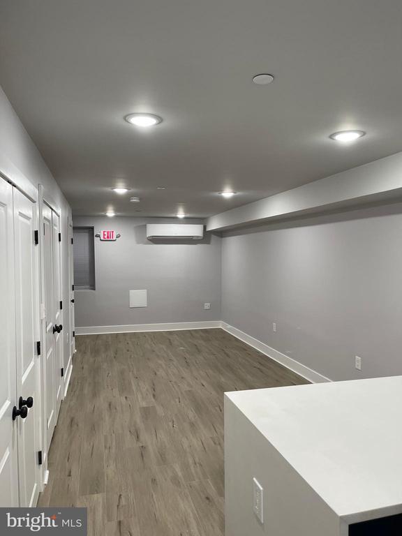 Foto principal - 3936 Haverford Ave