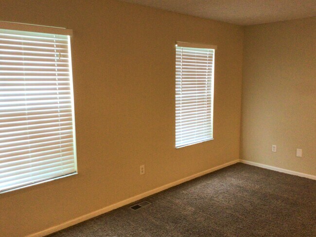 Foto del edificio - 1543 Windsong Drive