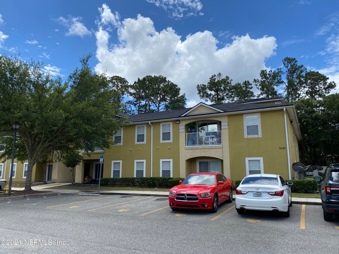 3690 Kirkpatrick Cir Unit 72, Jacksonville, FL 32210 Condo for Rent
