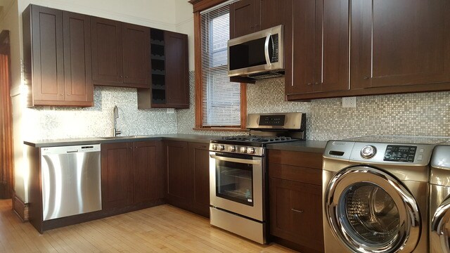 Foto del edificio - 1540 N Wood St