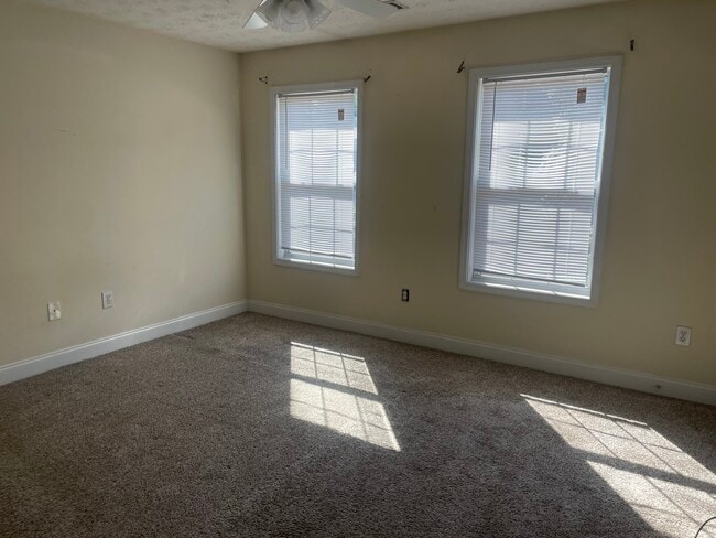 Photo - 105 Westchester Dr Townhome