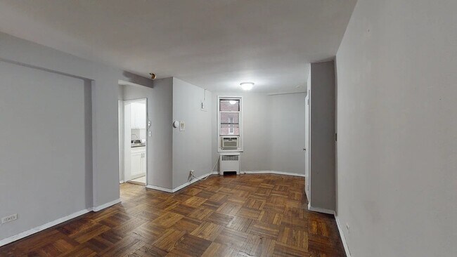 Foto del edificio - 340 E 58th St
