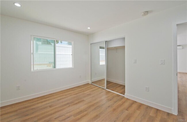 Foto del edificio - 6962 Shoshone Ave