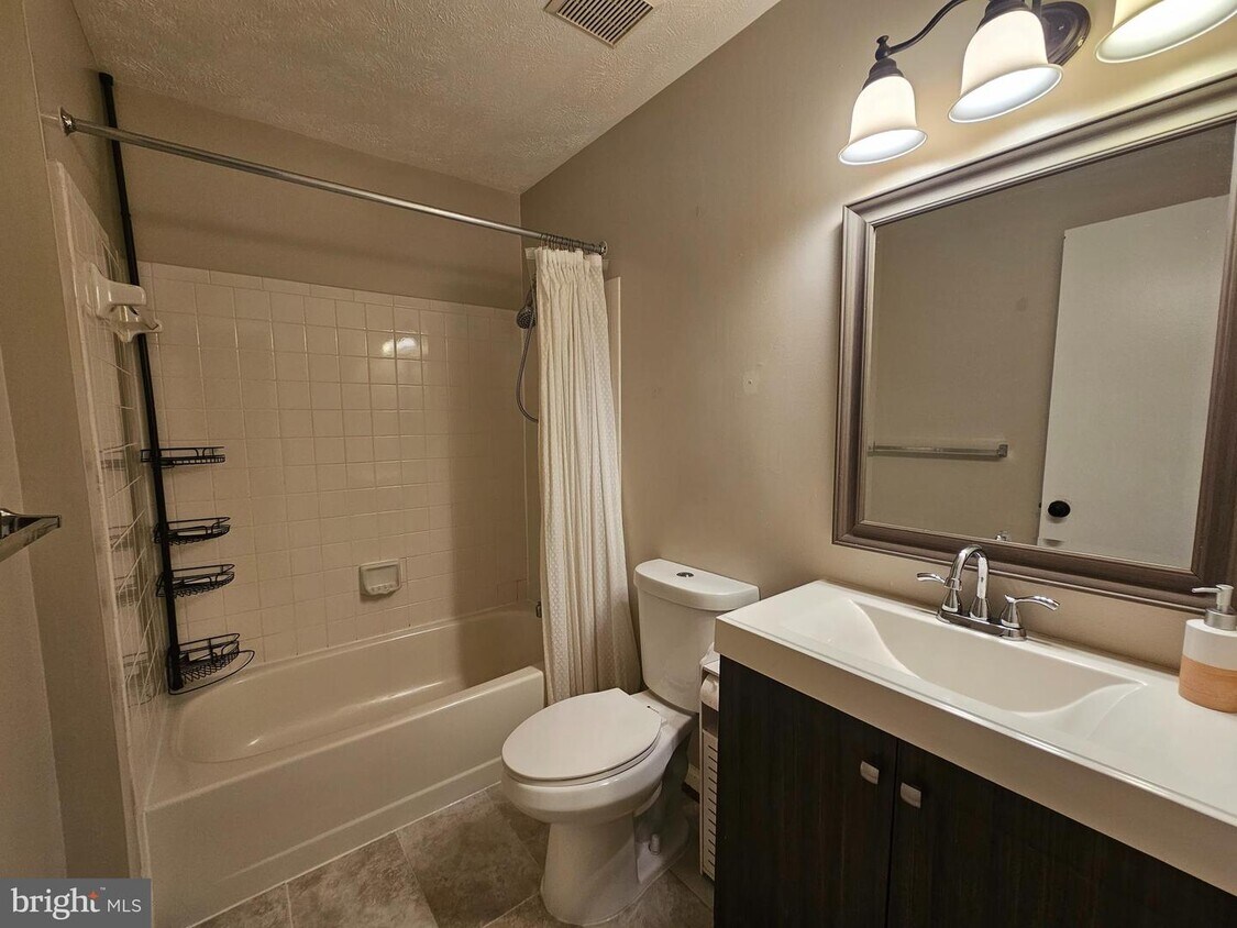 604 Cabin Ct, Stafford, VA 22554 Townhome Rentals in Stafford VA