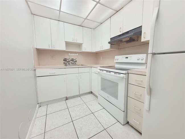 Foto del edificio - 400 NE 18th Ave