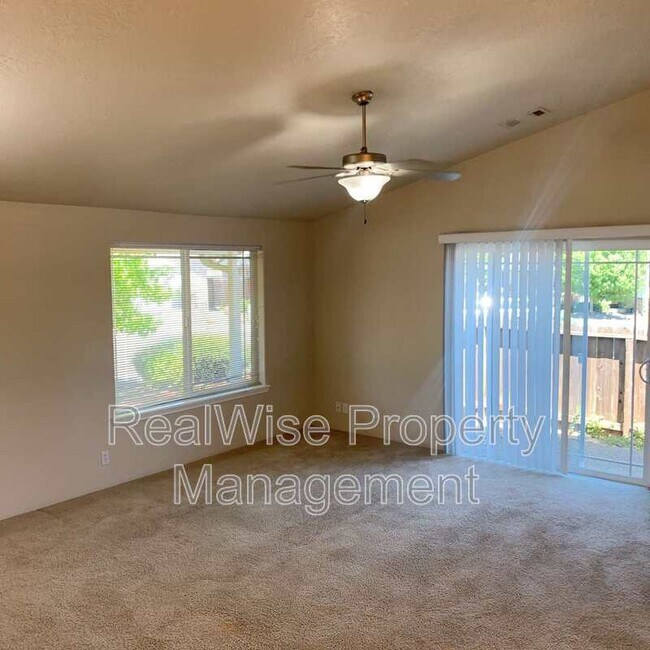 Foto del edificio - 1115 Westerly Ct