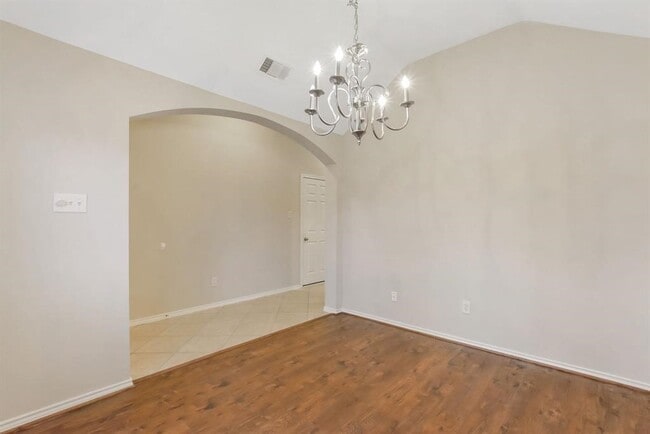 Foto del edificio - 2419 Morgan Ridge Ln