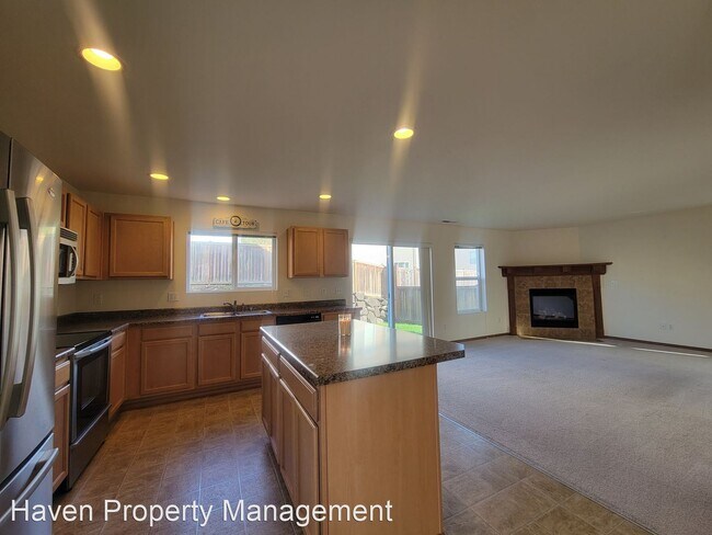 Foto del edificio - 3 br, 2.5 bath House - 21470 SE 299th Way,