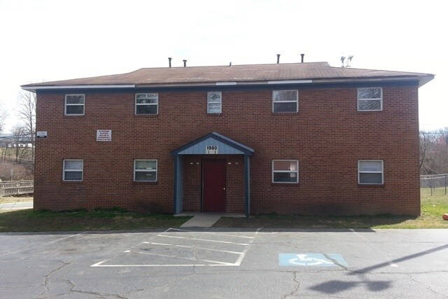Foto del edificio - 1976 Maryland Ave