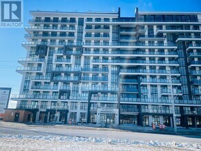 Building Photo - 461 Green Rd