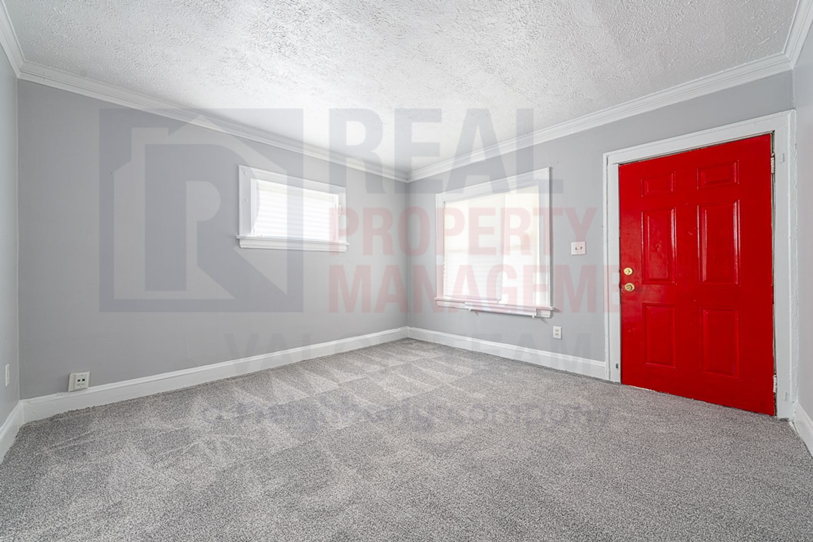 11101 Nelson Ave Cleveland, OH 44105 – photo 2