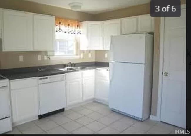 Building Photo - 4407 Shining Armor Ln
