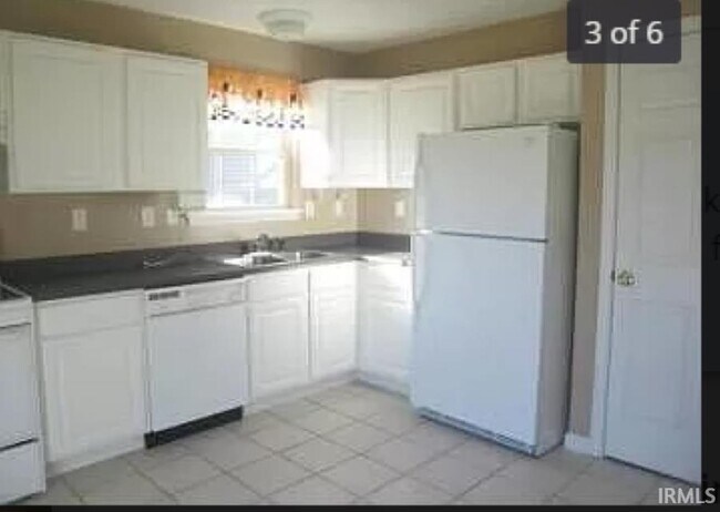 Foto del edificio - 4407 Shining Armor Ln