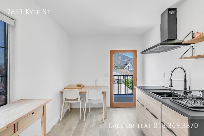 Foto del edificio - 7831 Kyle St