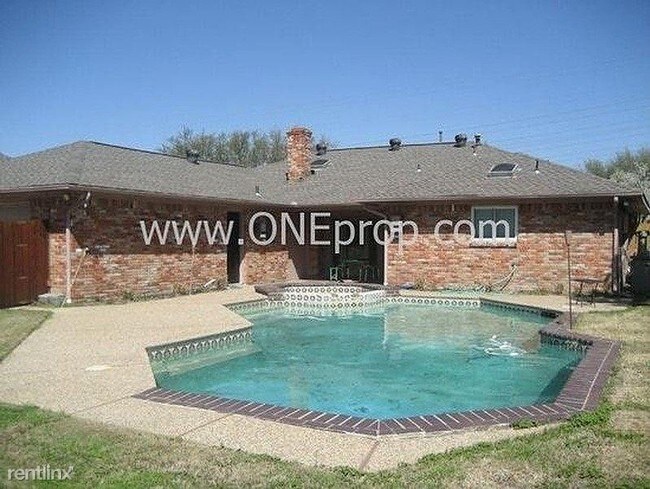 Foto del edificio - 3 br, 3.5 bath House - 2124 Hunters Ridge