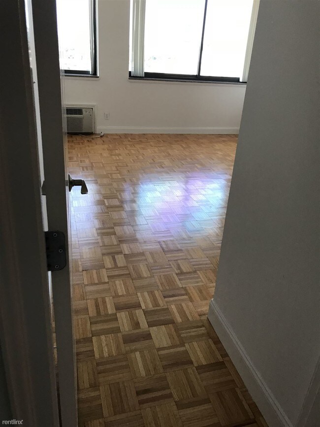 Foto del edificio - 1 br, 1 bath  - 14 Haviland St