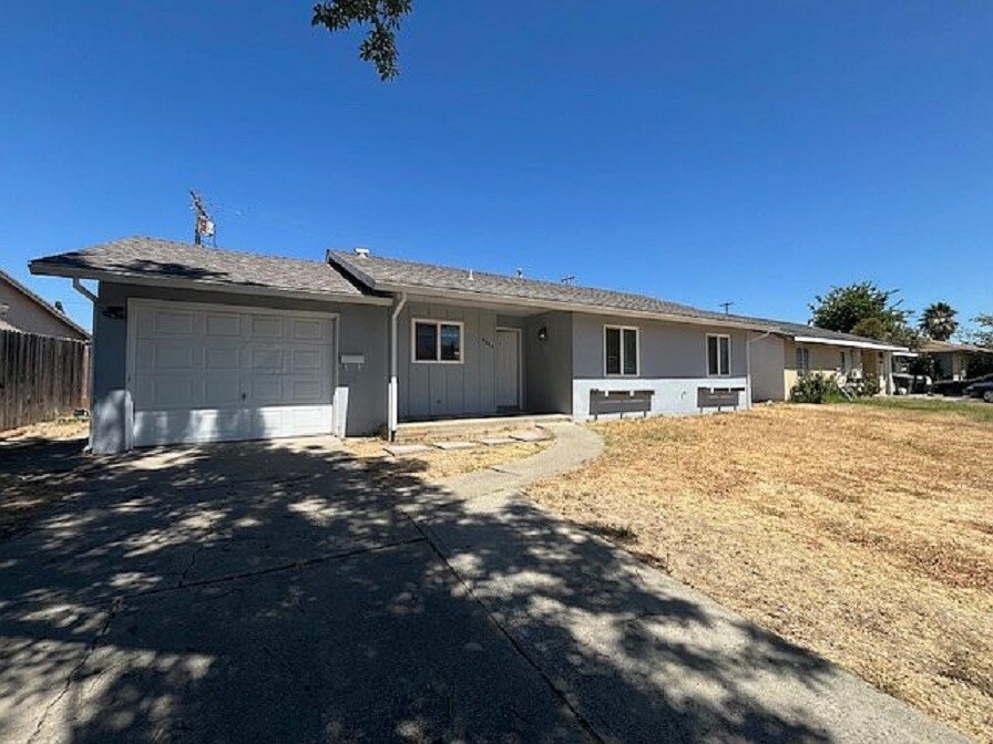 Foto principal - 6844 Bismarck Dr