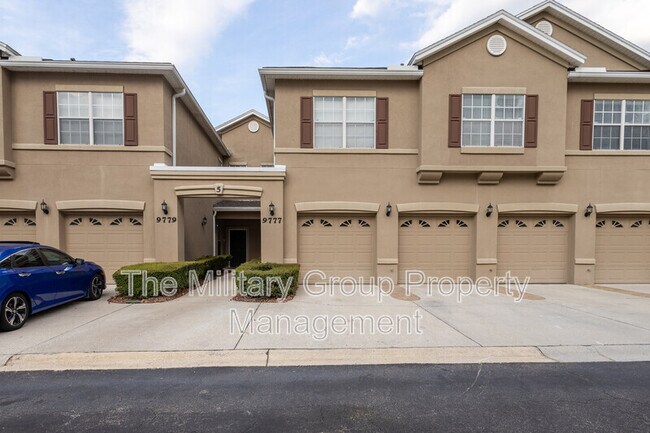 Foto del edificio - 9777 Summer Grove Way W